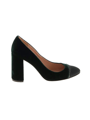1 shoe size - 8