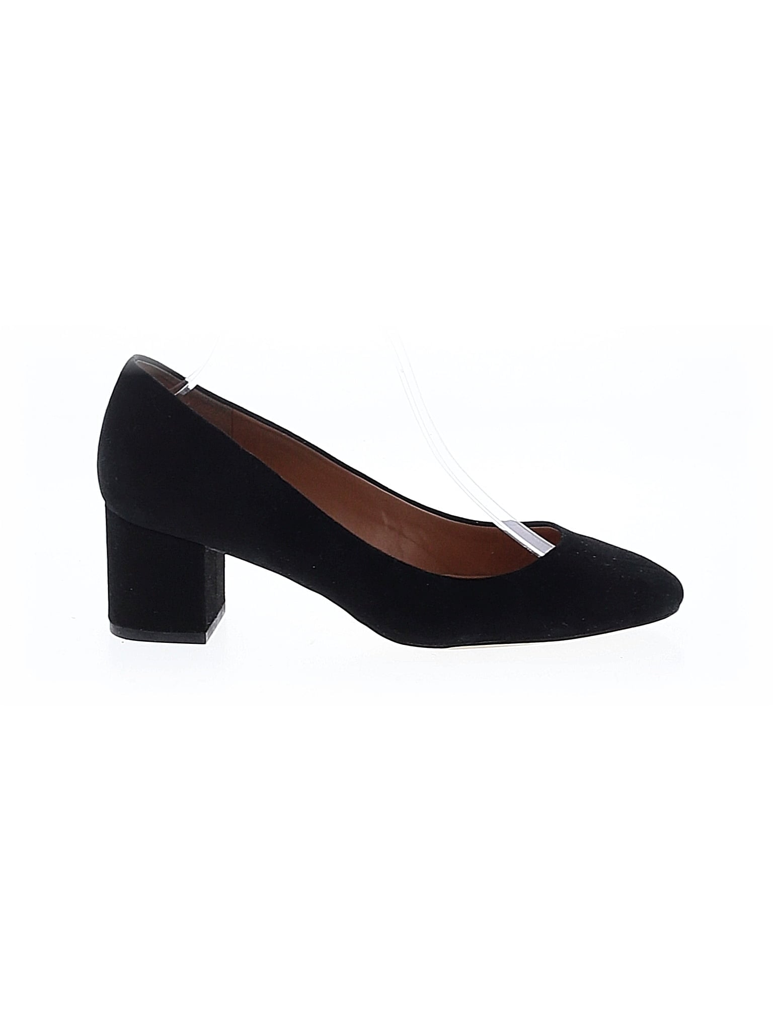 1 shoe size - 9