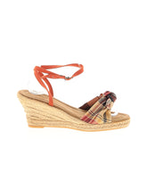 1 shoe size - 6