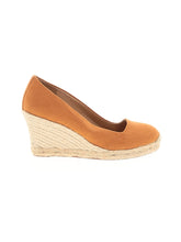 1 shoe size - 7