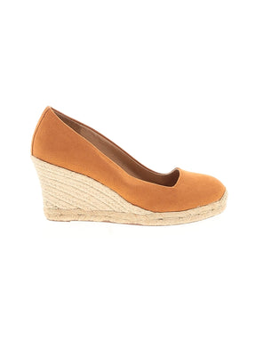 1 shoe size - 7