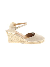 1 shoe size - 10