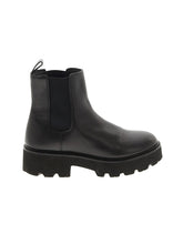 1 shoe size - 6