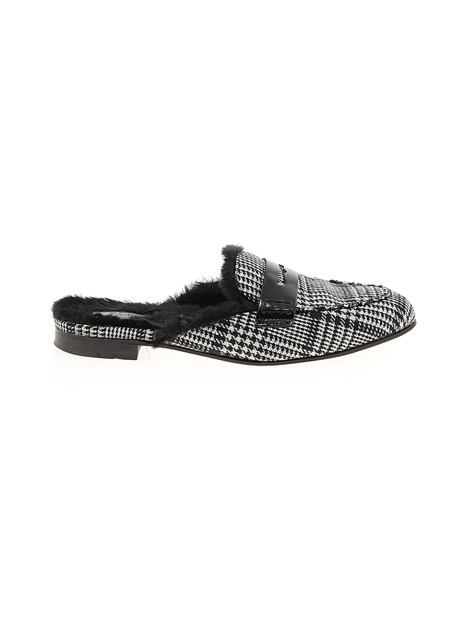 1 shoe size - 9