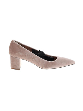1 shoe size - 7