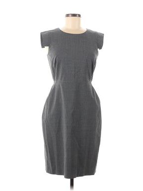 Casual Dress size - 6 P