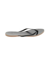 Flip Flops shoe size - 7